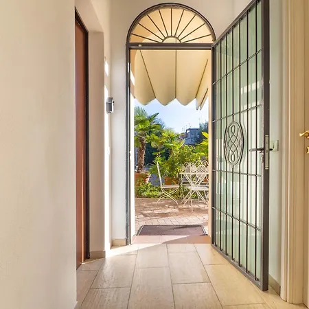 Vicino Parcheggio Privato Appartement *